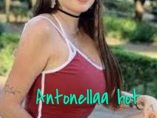 Antonellaa_hot