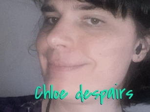 Chloe_despairs