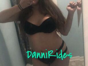 Danni_Rides