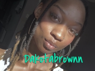 Dakotabrownn