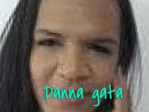 Danna_gata