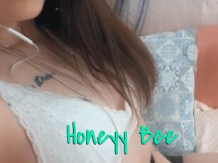 Honeyy_Bee