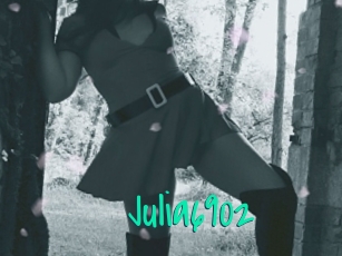 Julia6902