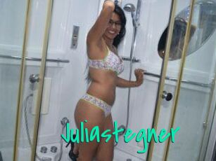 Julia_stegner