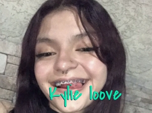 Kylie_loove