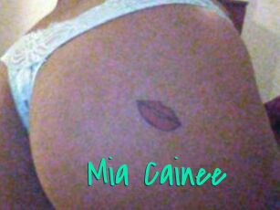 Mia_Cainee