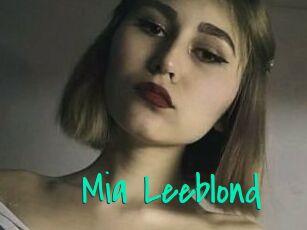 Mia_Leeblond