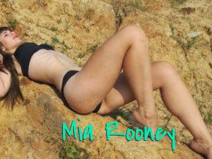 Mia_Rooney