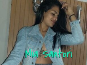 Mia_Santori