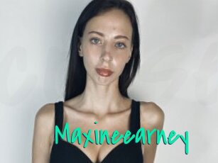 Maxineearney