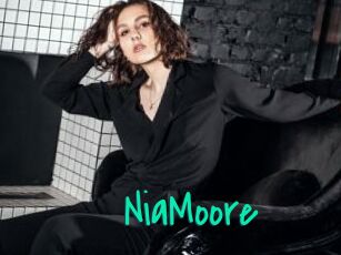 NiaMoore