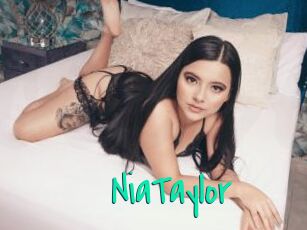 NiaTaylor