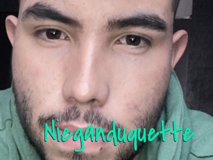 Nieganduquette