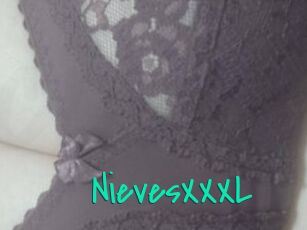 NievesXXXL