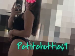 Petitehottie69