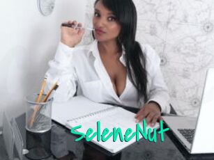 SeleneNut