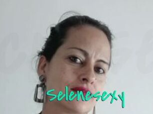 Selenesexy