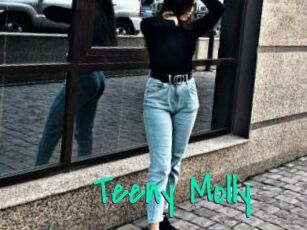 Teeny_Molly