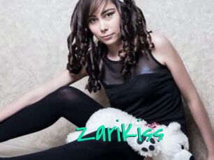 ZariKiss